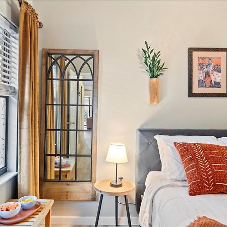 Artist'S Tower Townhome Just Renovated W Loft Gainesville Exteriér fotografie
