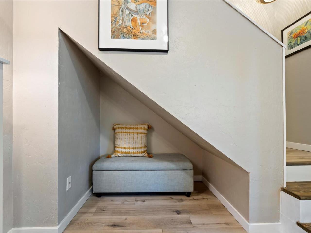 Artist'S Tower Townhome Just Renovated W Loft Gainesville Exteriér fotografie
